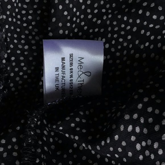 ME & THEE Compassion Fatigue Devore Silk Top - Picture 11 of 11